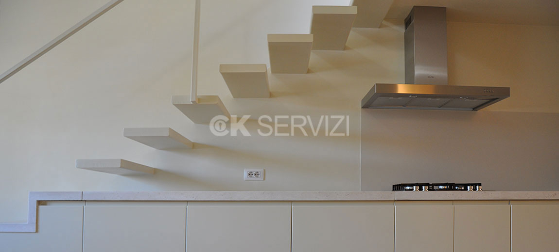 Ristrutturazione con soppalco e arredamento