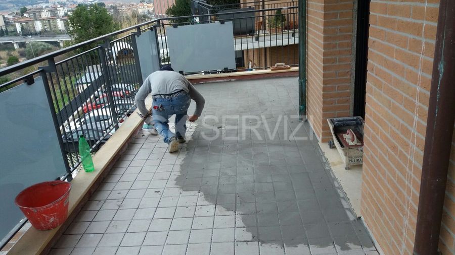 RISTRUTTURAZIONE TERRAZZI E INTERNO